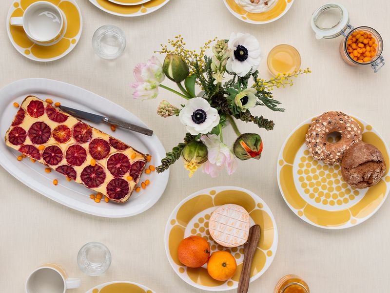Get ready for May Day – set up the table for the spring celebration! 