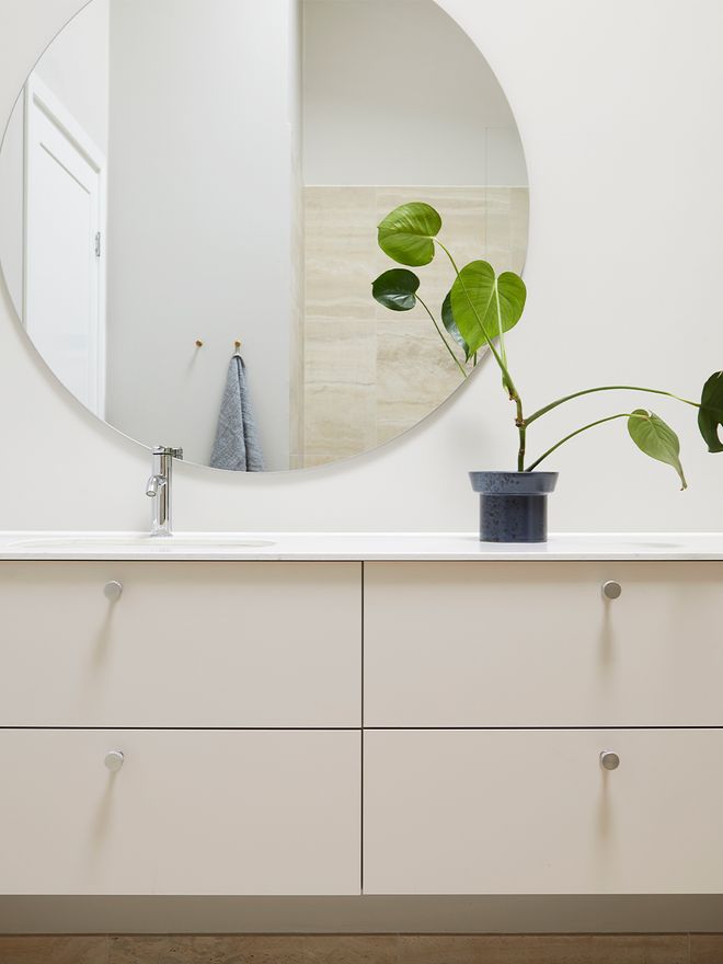 Form & Refine Angle hook