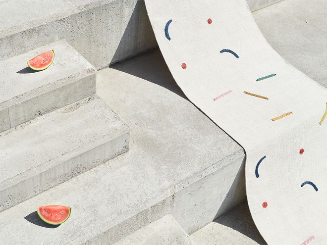An image of the Ajattelija rug from Tomi Leppänen's Typewriter rug collection.