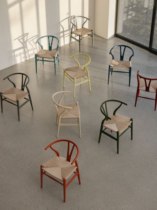  Carl Hansen & Søn Wishbone x Ilse Crawford chairs