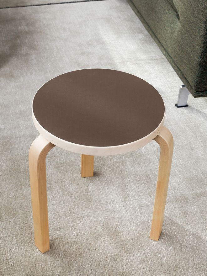 Artek Aalto stool 60 with mauve linoleum