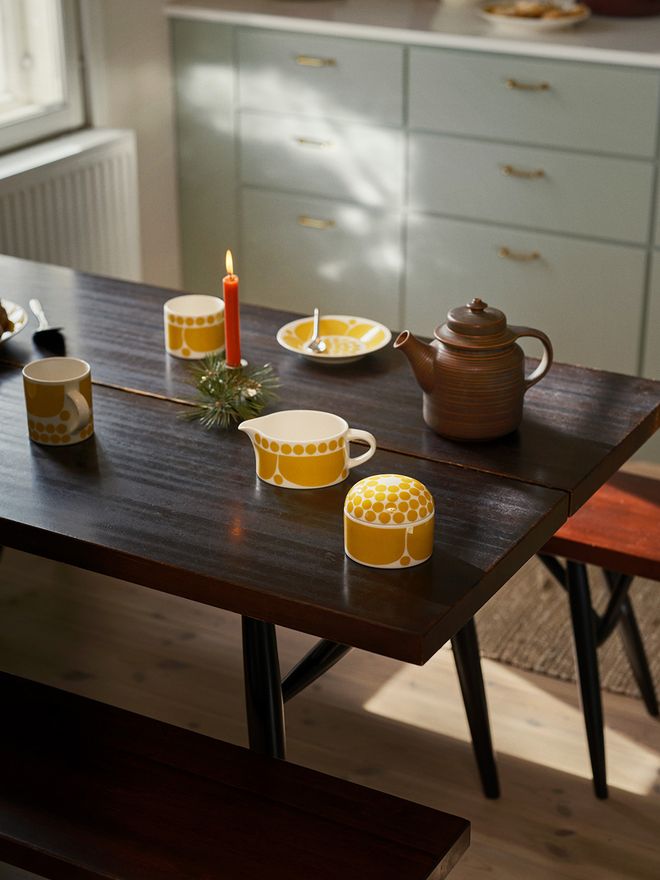 Modern Christmas tabletop: Arabia Sunnuntai