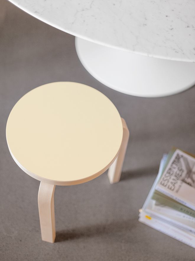 Artek  Aalto stool 60, pearl beige linoleum - birch