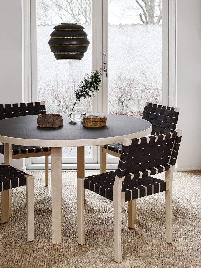 Artek Aalto tuoli 611, koivu - musta satulavyö