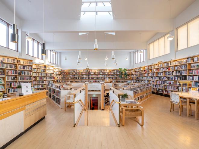 Wide interior image of the library in the Nordic House in Reykjavik