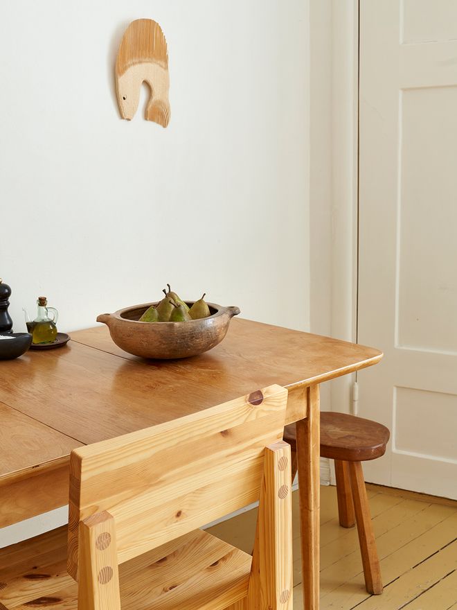 Vaarnii 001 dining chair