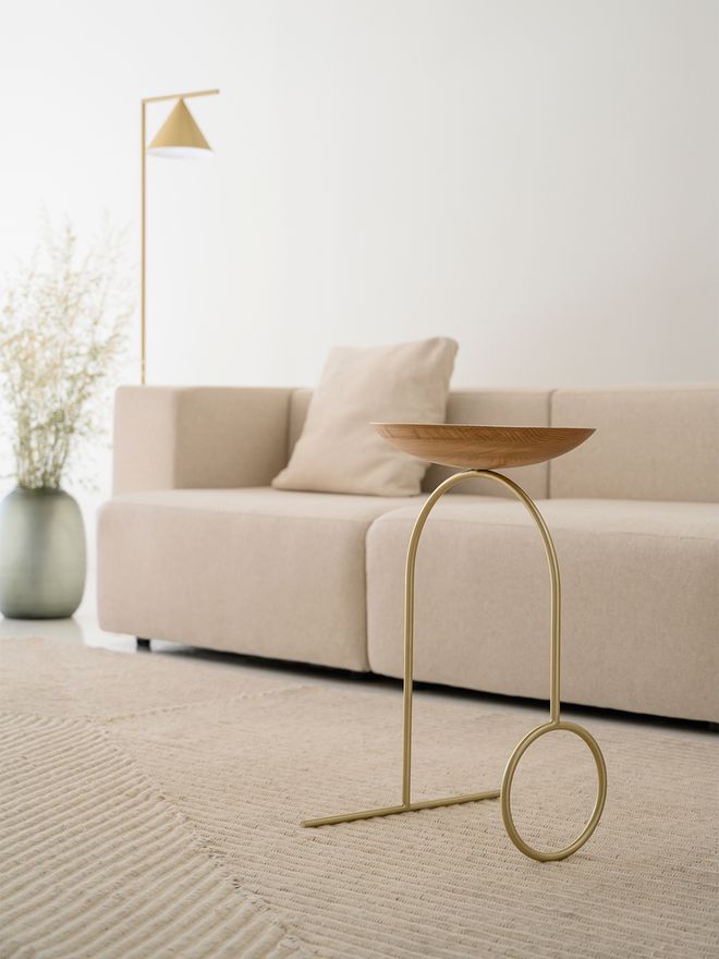 Viccarbe Giro sculpture table, brass - matt oak