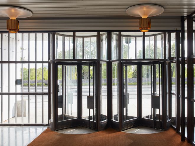 Kunsten sisäänkäynti - Alvar Aalto