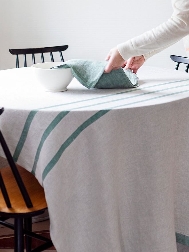 Lapuan Kankurit Usva tablecloth, linen - aspen green