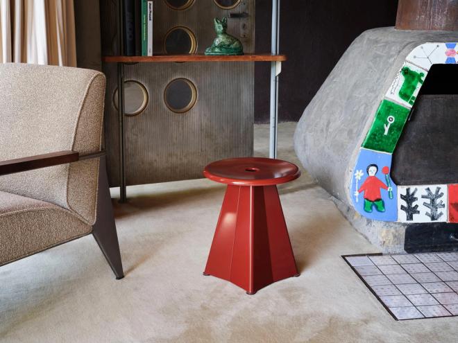 Vitra Jean Prouvé collection: Tabouret Métallique stool, Japanese red