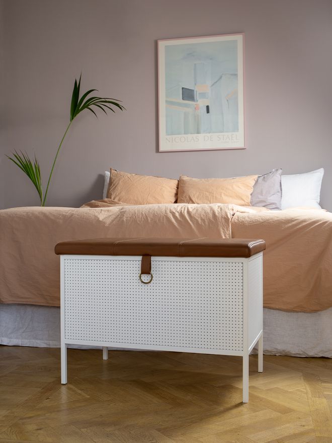 Maze Frank storage bench, white - cognac
