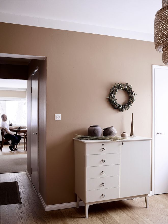 A Helsinki apartment in soft and warm tones
