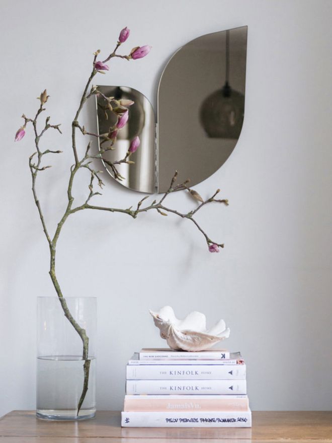Katriina Nuutinen's Perho mirror