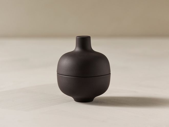 Design House Stockholm Sand Secrets bowl with lid