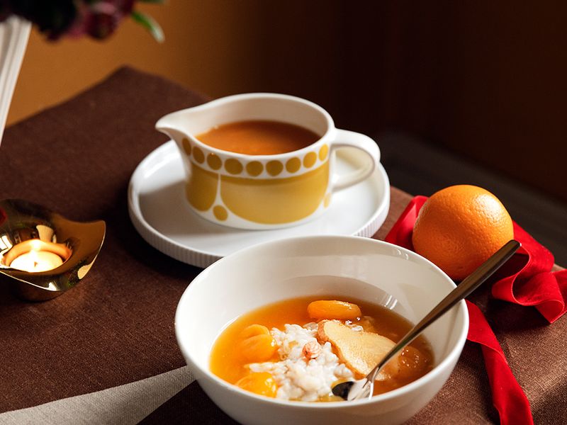 Rice porridge cooked in almond milk and 3 more breakfast recipes for the holiday season