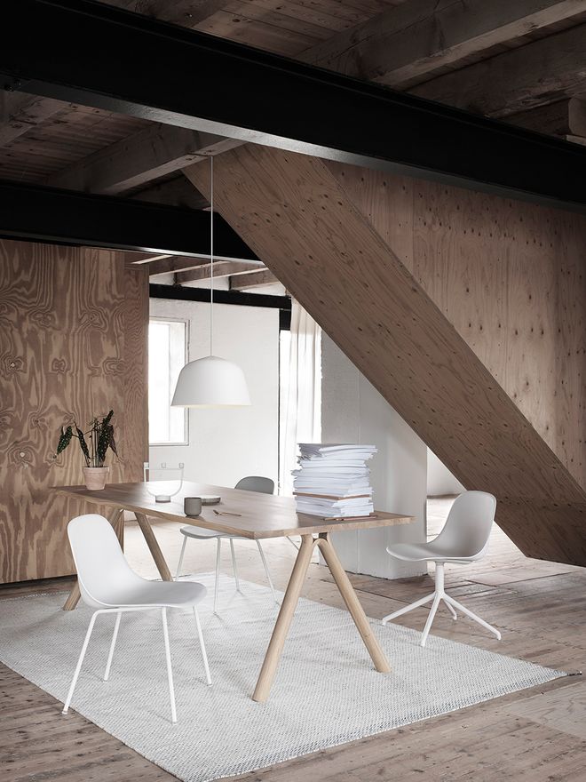 Muuto Fiber side chair, tube base, white