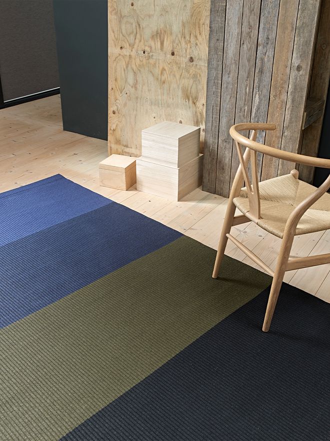 Woodnotes Fourways carpet with backing, onyx-black