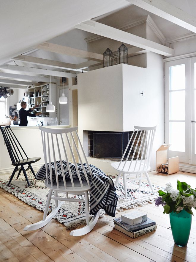 Artek Mademoiselle rocking chair, white
