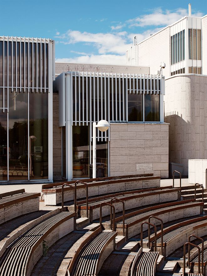 Espoo Cultural Center in Tapiola