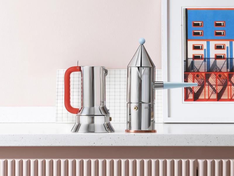 Alessi introduces the iconic espresso makers 9090 and La conica in vivid original versions