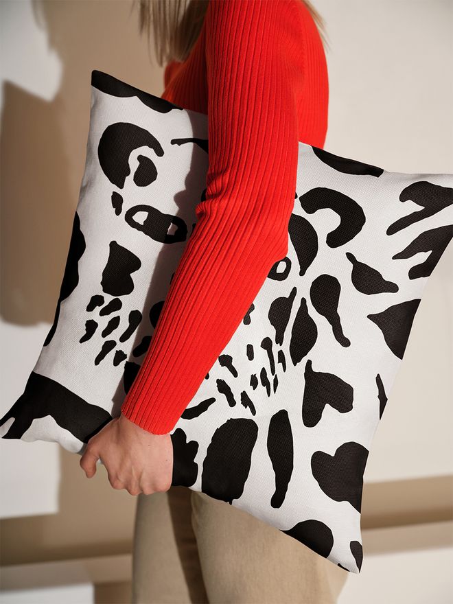 Iittala OTC Cheetah cushion cover