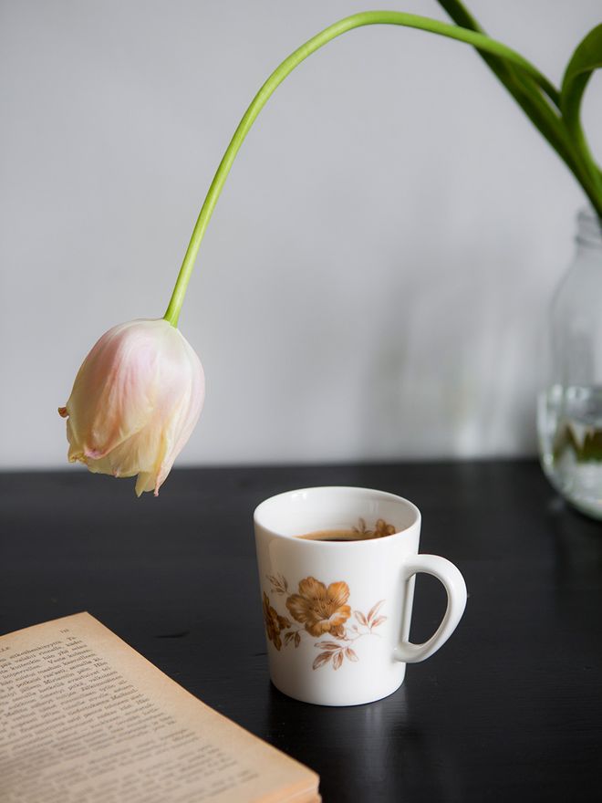 Arabia Finland 100 mug with the Myrna pattern