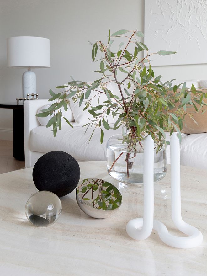 GUBI  Gravity table lamp, large, grey marble