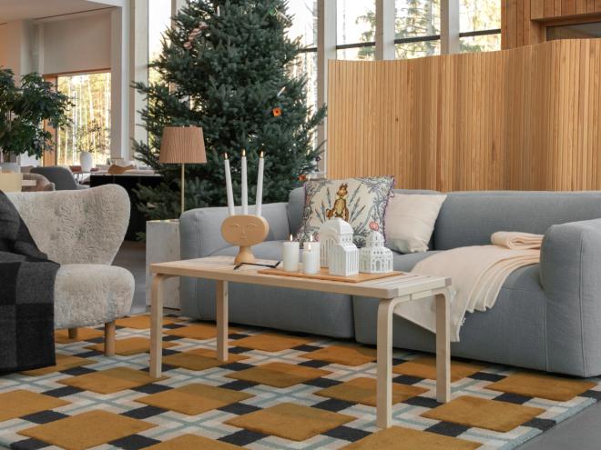 Winter inspiration starts here – Finnish Design Shop’s showroom is dressed for the holiday season