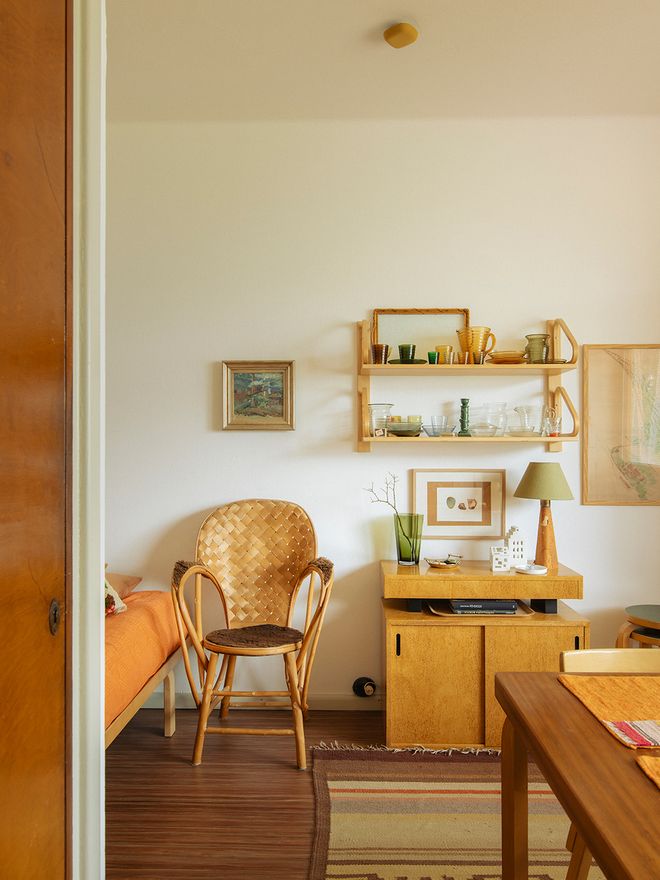 The collector's apartment in the Mäntylä building in Sunila