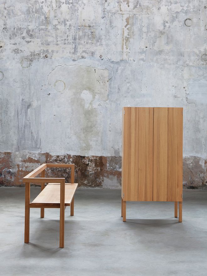 Nikari Arkitecture cabinet, 155 x 80 x 40 cm, oak