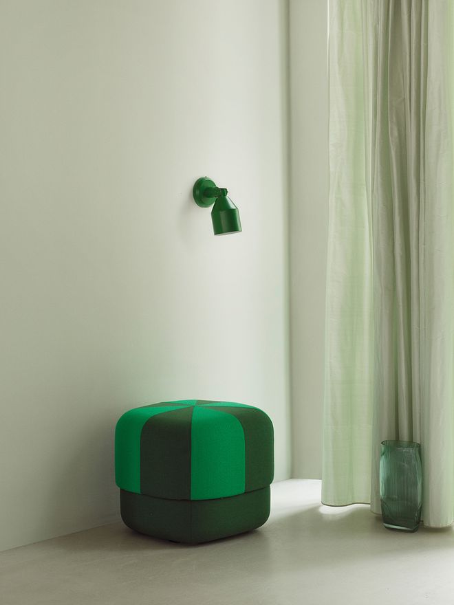 Normann Copenhagen Klip wall lamp in green