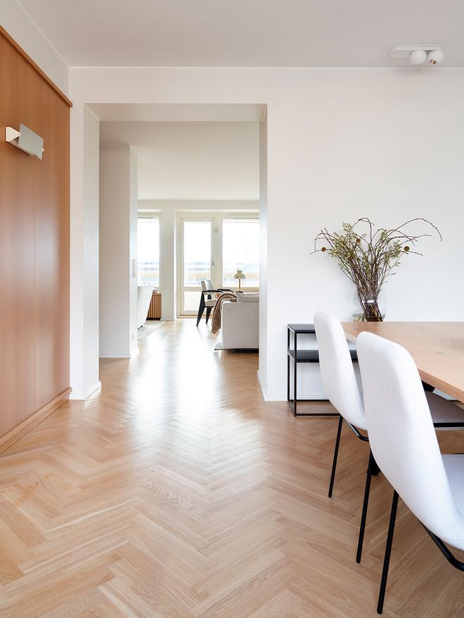 A view to the living room