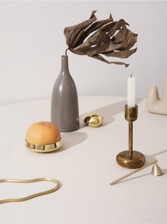 Iittala Nappula candleholder in brass
