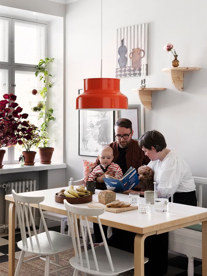 The whole family in their kitchen