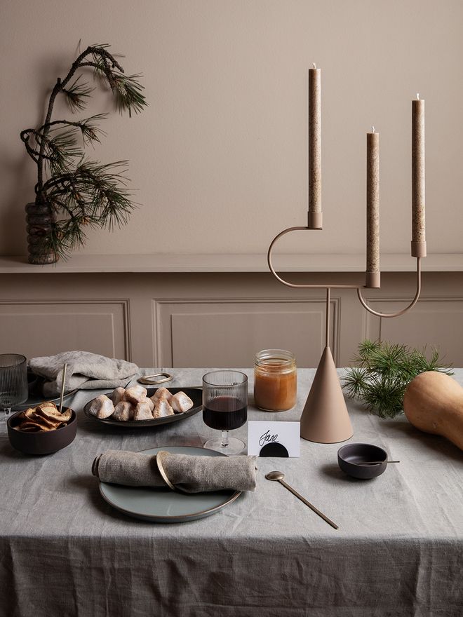 Ferm Living Avant-kynttilänjalka