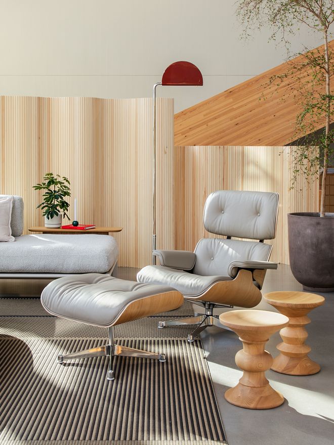 Autumn at Finnish Design Shop’s showroom: A combination of classics and contemporary design