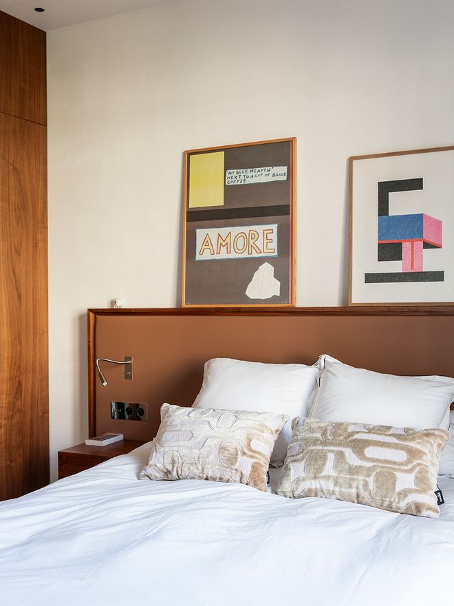 Artworks by Nathalie Du Pasquier.
