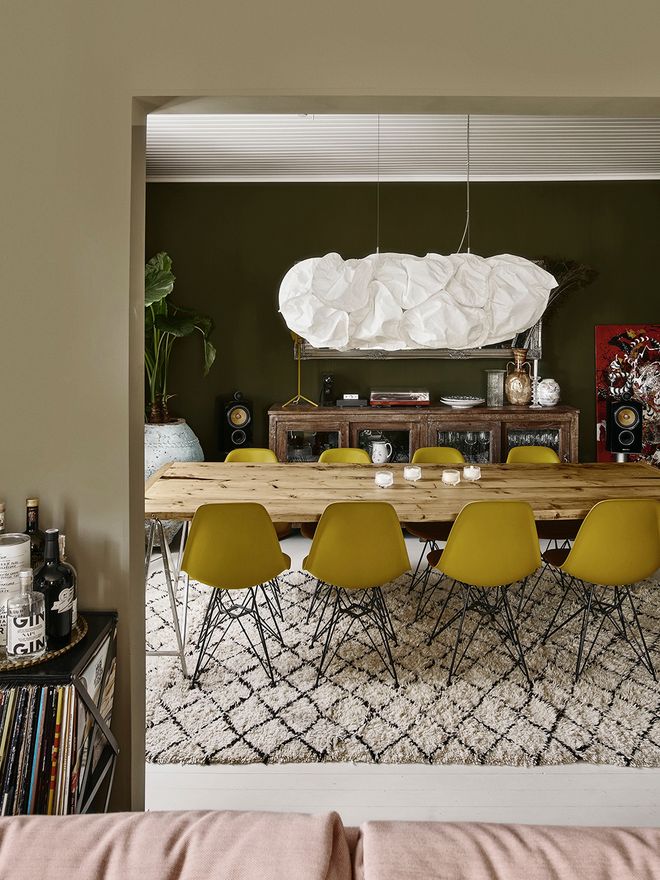 A wooden house in Kumpula was decorated with striking colors