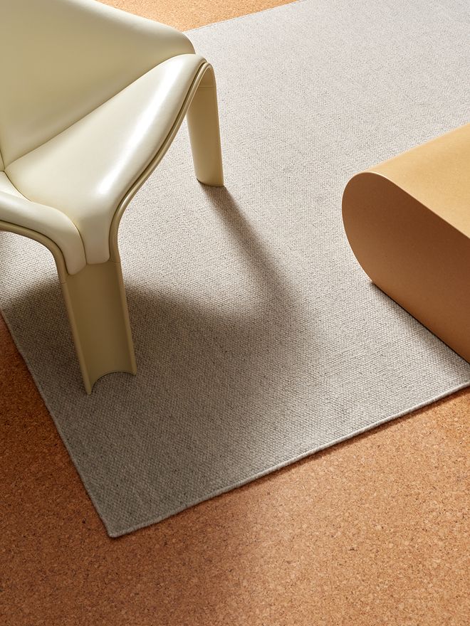 Vasten wool rug by Tenten