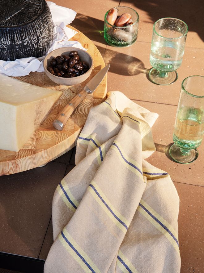 ferm LIVING Hale tea towel, oyster - lemon - bright blue