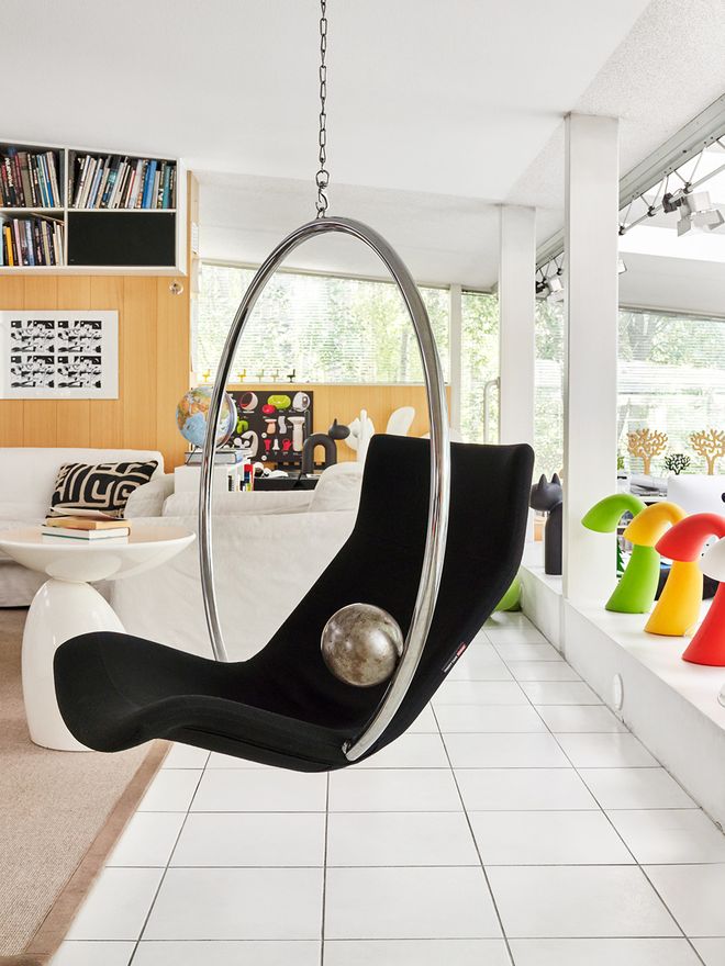 Studio Eero Aarnio Ring chair, red