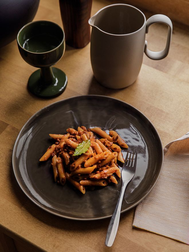 ferm LIVING Floccula wine glass, Lokal Lokki jug and Heirol Svelte plate
