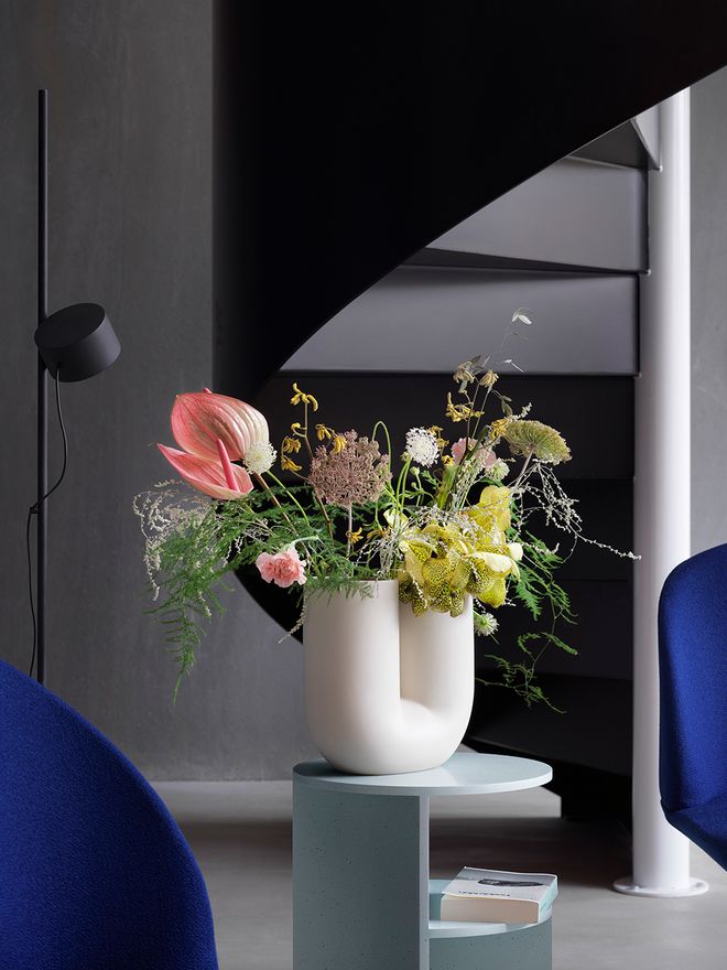 Muuto Kink vase, sand