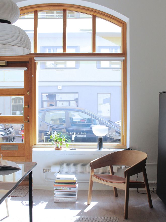 New Works Kizu table lamp