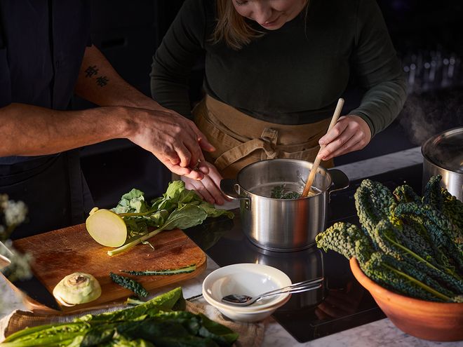 Cooking with Fiskars' casserole
