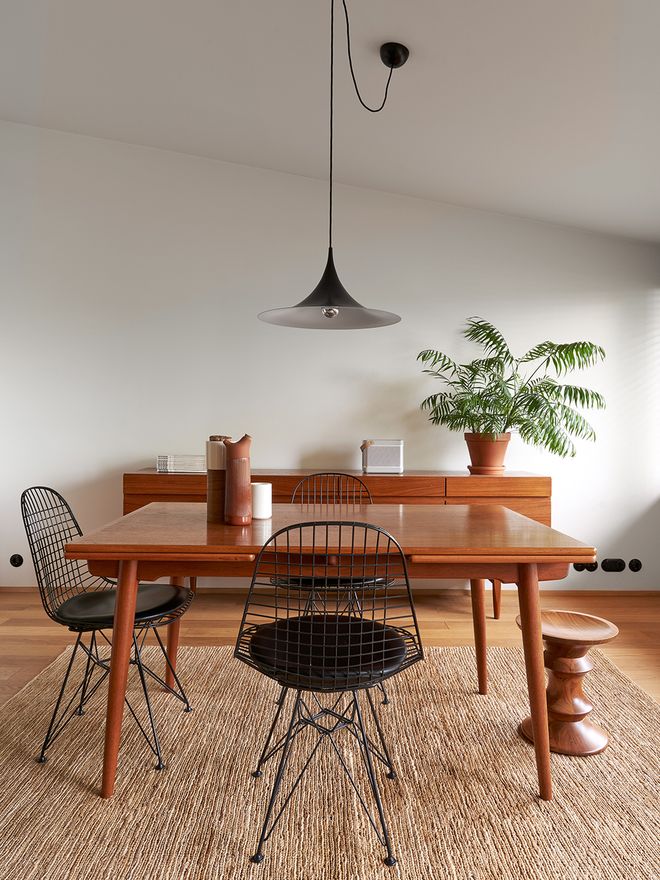 Vitra Wire Chair DKR, black