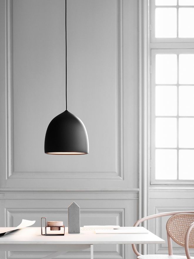 Fritz Hansen Suspence lamp