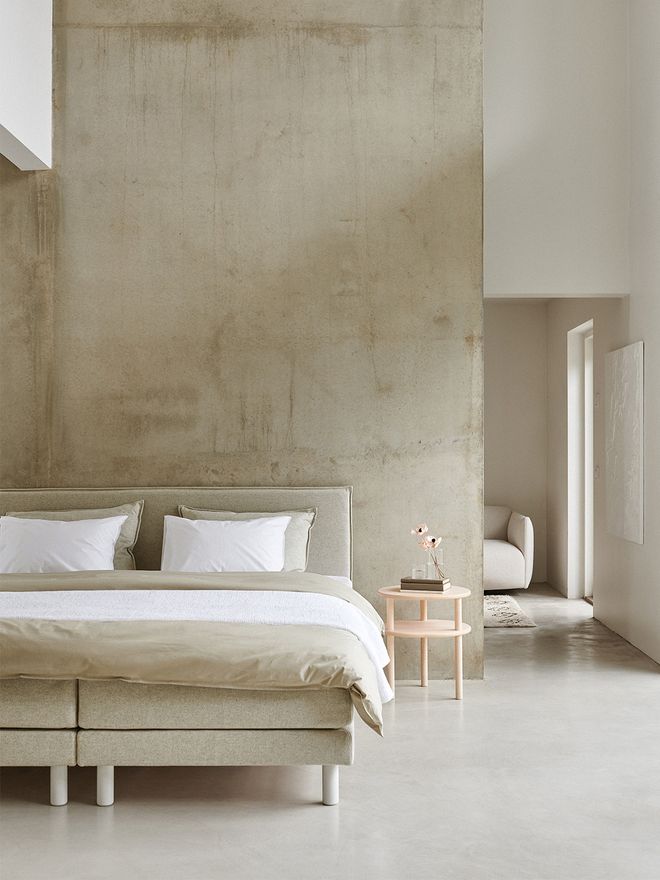 Matri Aina bed