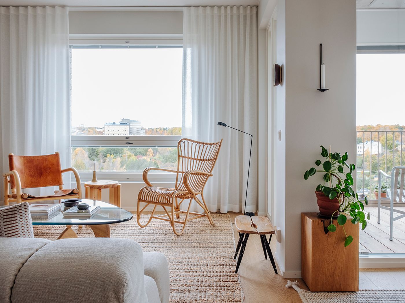 Nikarin Biennale stool