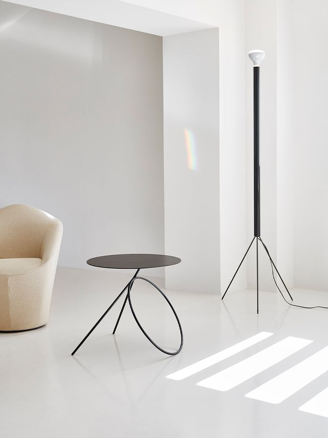 Viccarbe Bamba sculpture table, black